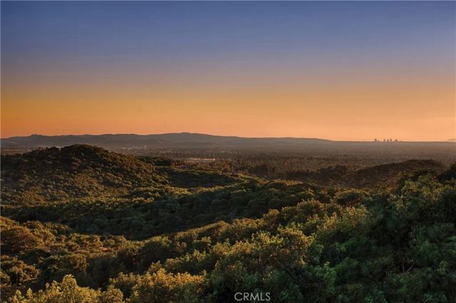 548 PENINSULA, Irvine, CA 92602