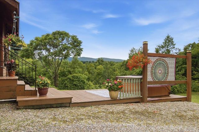 134 Fox Hill Road, Shaftsbury, VT 05257