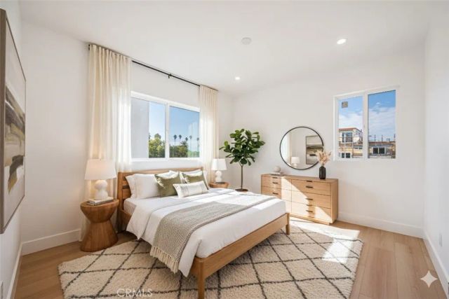 5207 W 20th, Los Angeles, CA 90016