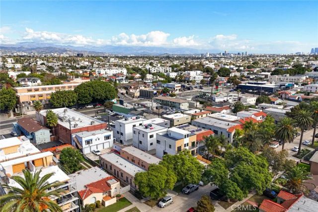 5207 W 20th, Los Angeles, CA 90016