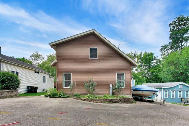 809 Spruce STREET, Twin Lakes, WI 53181