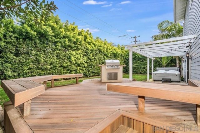 5247 Chelsea, La Jolla, CA 92037