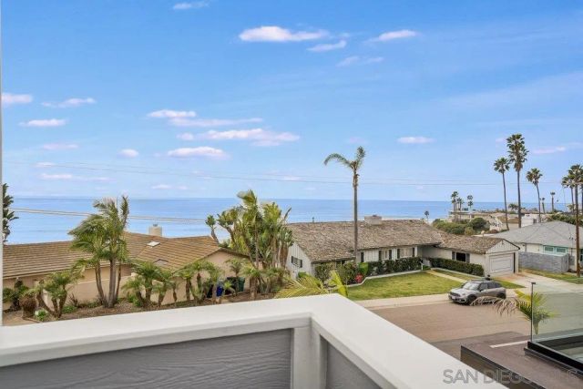 5247 Chelsea, La Jolla, CA 92037