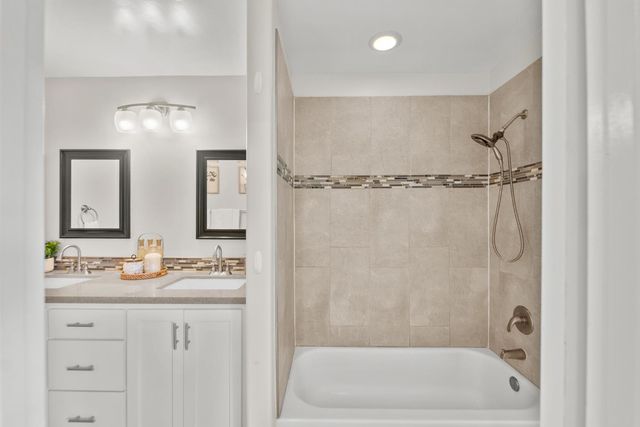 800 Watt Ave, Sacramento, CA 95864