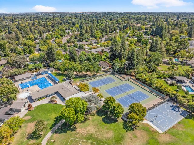 800 Watt Ave, Sacramento, CA 95864