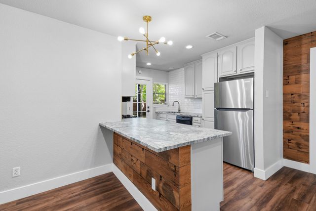 9011 Angora Street, Dallas, TX 75218