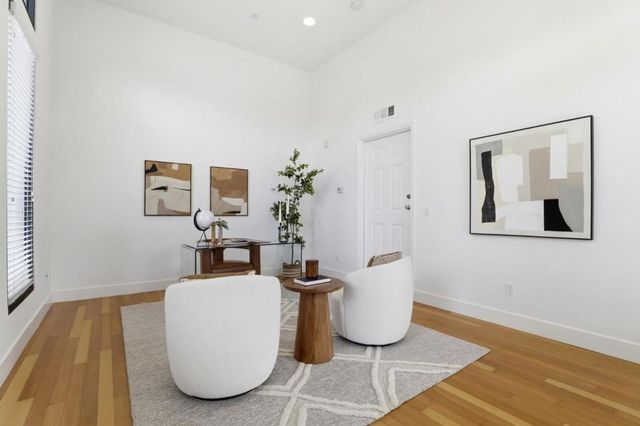 1477 W San Carlos Street, San Jose, CA 95126
