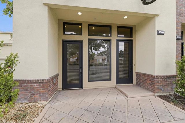 1477 W San Carlos Street, San Jose, CA 95126