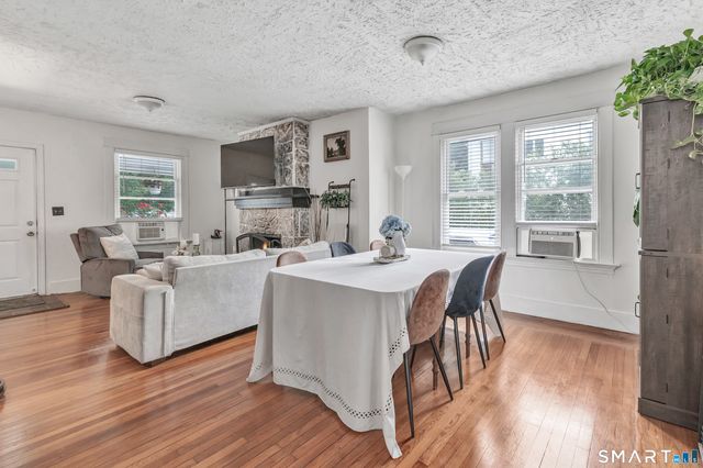 12 Violet Street, Hamden, CT 06517