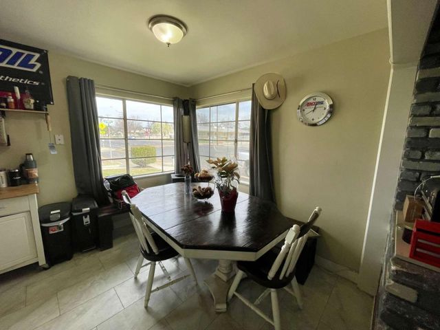 3654 E Donner Avenue, Fresno, CA 93726