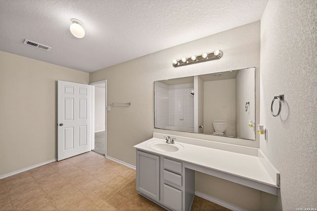 9226 Beech Grove, San Antonio, TX 78245