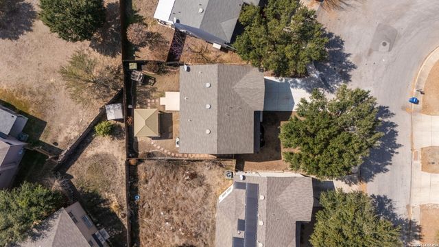 9226 Beech Grove, San Antonio, TX 78245