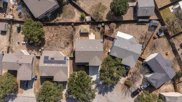 9226 Beech Grove, San Antonio, TX 78245