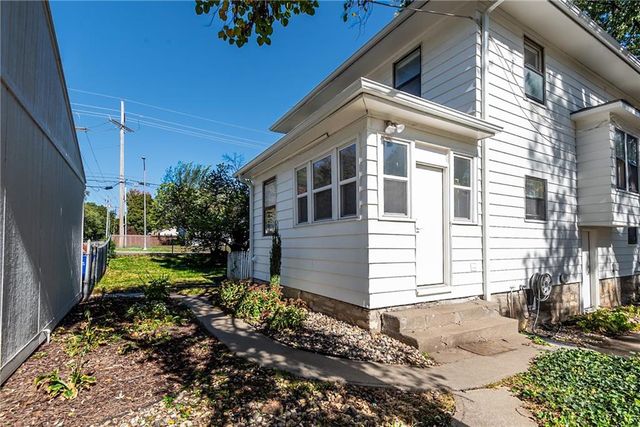 5504 Monrovia Street, Shawnee, KS 66216