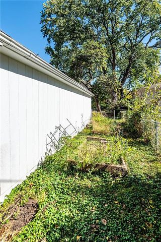 5504 Monrovia Street, Shawnee, KS 66216