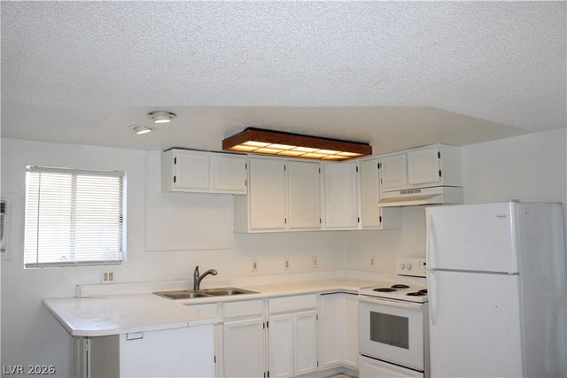 1212A Phillips Avenue A, Las Vegas, NV 89104