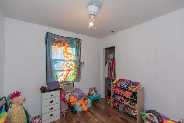 11566 County Rd E, Pampa, TX 79065