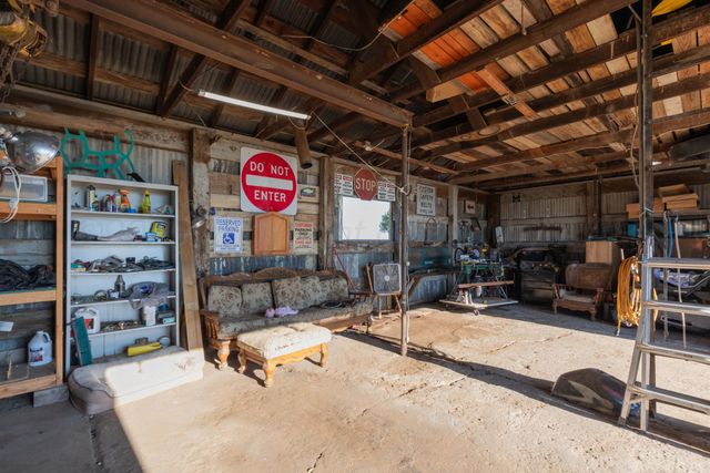 11566 County Rd E, Pampa, TX 79065