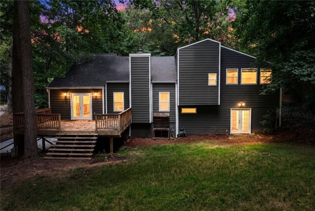 1750 Cedar Ridge Court SE, Smyrna, GA 30080