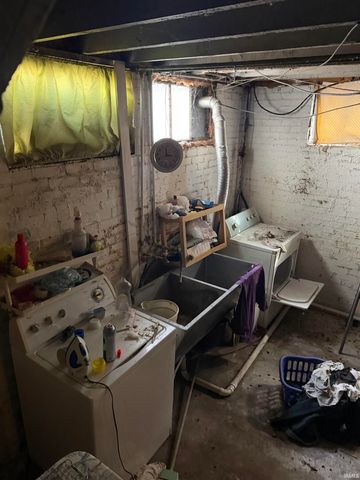 1013 E Chandler Avenue, Evansville, IN 47714