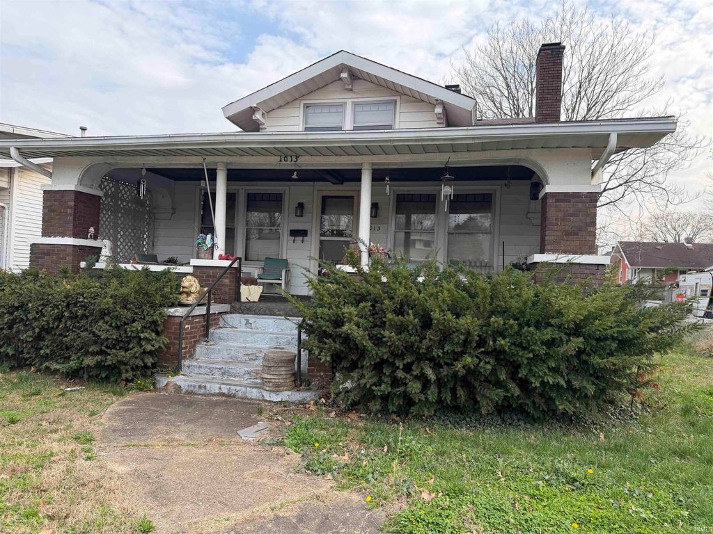 1013 E Chandler Avenue, Evansville, IN 47714