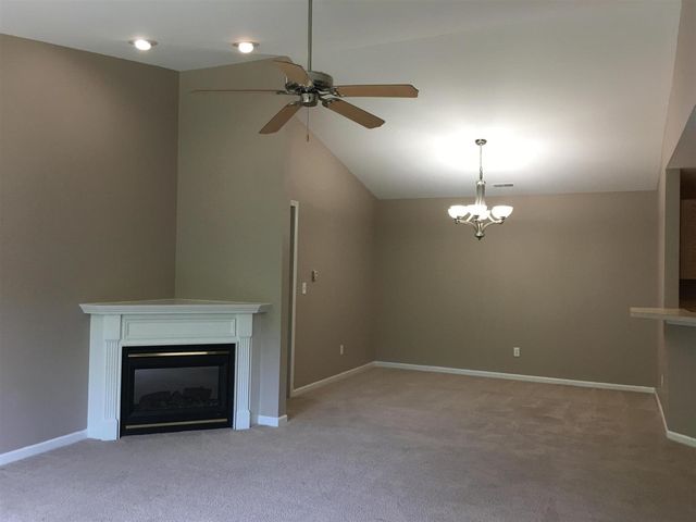 20209 Chesapeake Circle, Walled Lake, MI 48390