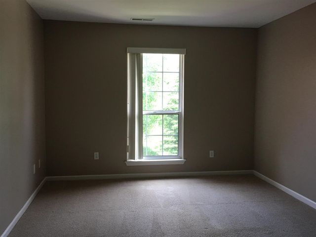 20209 Chesapeake Circle, Walled Lake, MI 48390