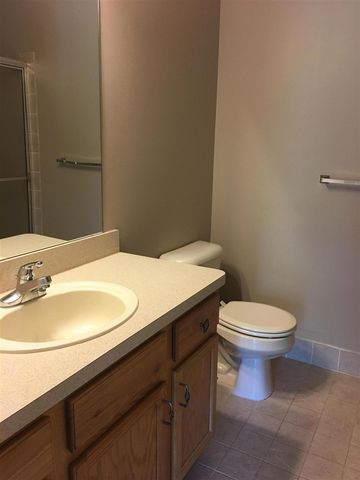 20209 Chesapeake Circle, Walled Lake, MI 48390