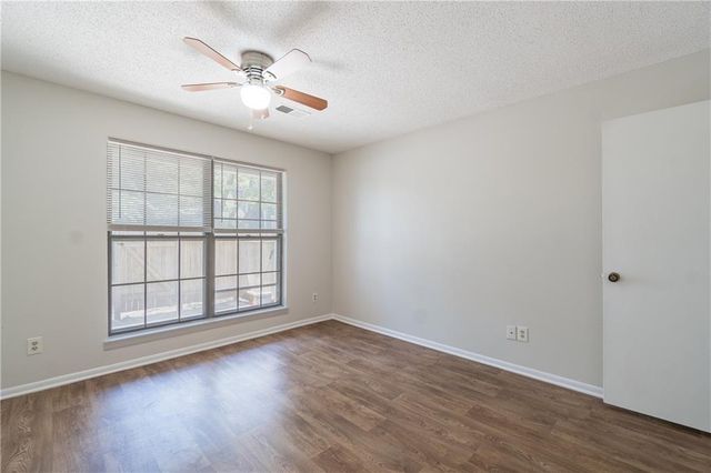 12711 W 110TH Terrace, Overland Park, KS 66210