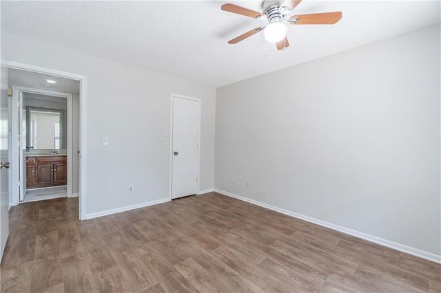 12711 W 110TH Terrace, Overland Park, KS 66210