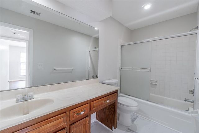 12711 W 110TH Terrace, Overland Park, KS 66210