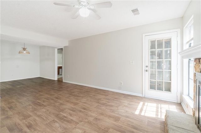 12711 W 110TH Terrace, Overland Park, KS 66210