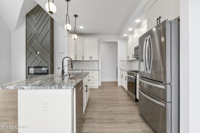 2336 Sydney Court, Morristown, TN 37814