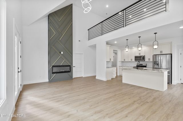 2336 Sydney Court, Morristown, TN 37814