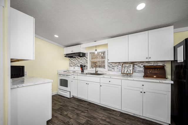 291 Joe Hart Rd, Shelbyville, TN 37160