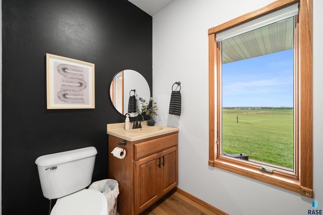 44946 173rd St Street, Watertown, SD 57201