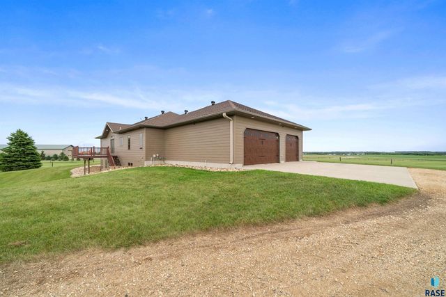 44946 173rd St Street, Watertown, SD 57201