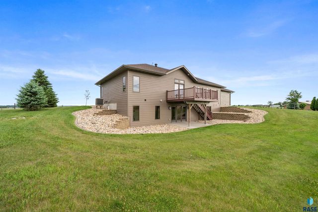 44946 173rd St Street, Watertown, SD 57201