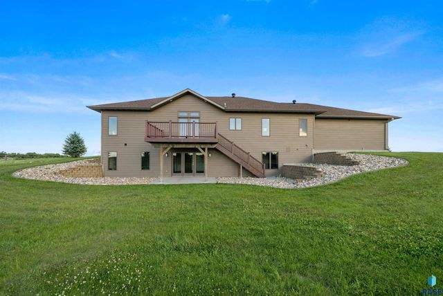 44946 173rd St Street, Watertown, SD 57201