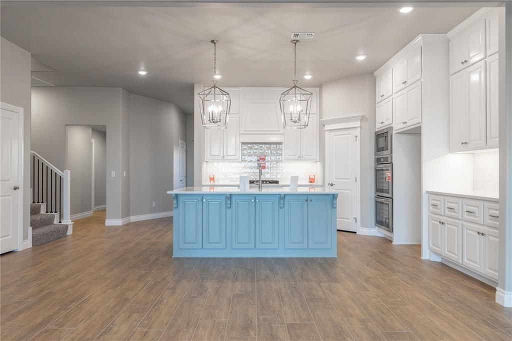 9300 NW 116th Street, Yukon, OK 73099