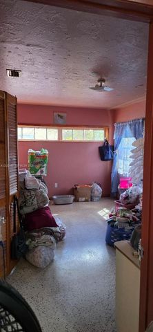 15271 SW 303rd St, Homestead, FL 33033