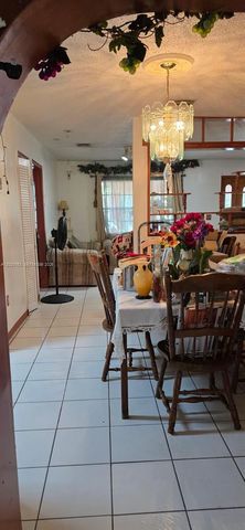 15271 SW 303rd St, Homestead, FL 33033