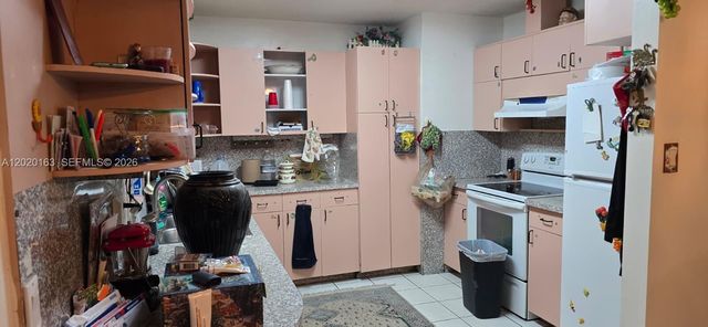 15271 SW 303rd St, Homestead, FL 33033