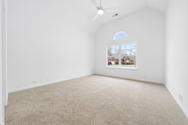 403 Foster Dr, White House, TN 37188