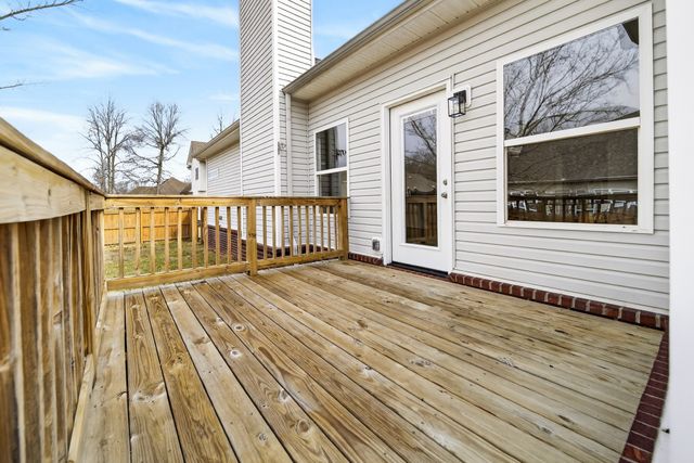 403 Foster Dr, White House, TN 37188