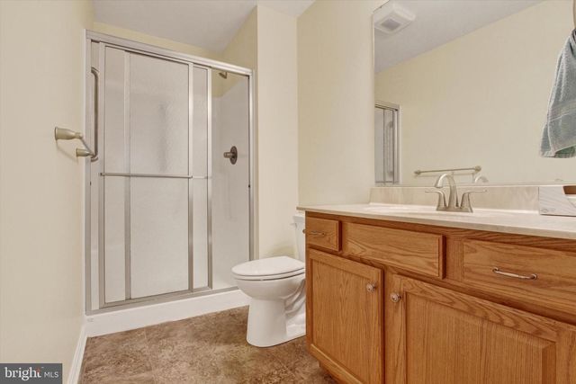 1267 VILLAGE DR, Spring Grove, PA 17362