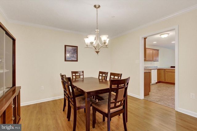 1267 VILLAGE DR, Spring Grove, PA 17362