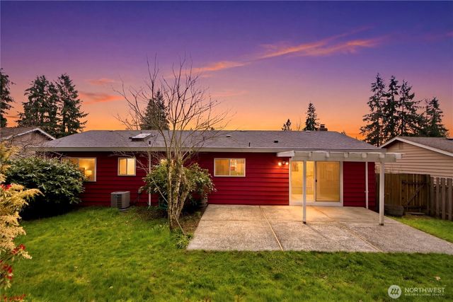 14335 109th Avenue NE, Kirkland, WA 98034