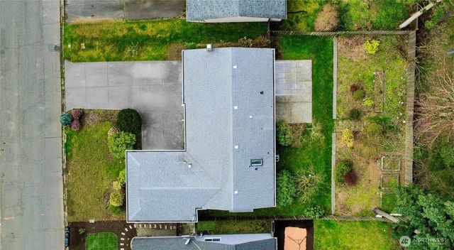 14335 109th Avenue NE, Kirkland, WA 98034