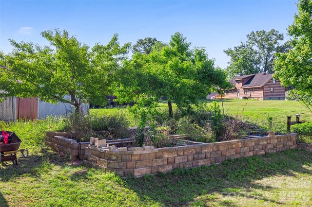 578 Daventry Court, Clover, SC 29710
